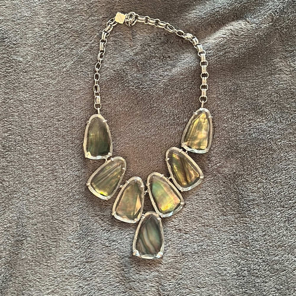 Kendra Scott Harlow Statement Necklace